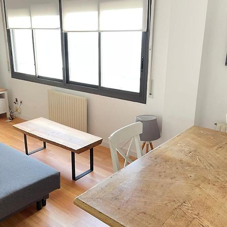 Apartment With Sea Views Next To The Beach Of Mar Bella บาร์เซโลนา ภายนอก รูปภาพ